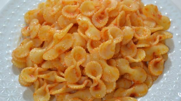 Bagaimana cara membuat pasta dengan pasta tomat? Kunci membuat pasta dengan pasta tomat