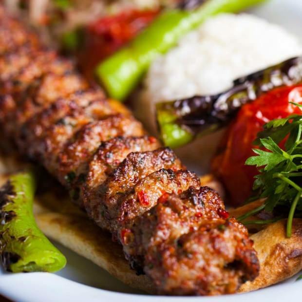 Berapa banyak kalori dalam Adana Kebab