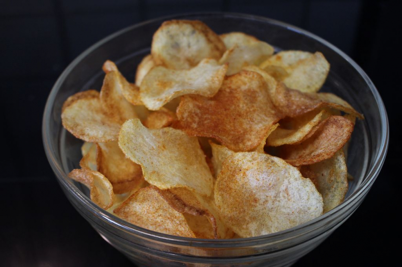 Bagaimana cara membuat keripik kentang di rumah? Apa itu resep keripik sehat? Trik membuat keripik di rumah