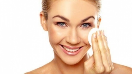 Perawatan kulit di rumah: resep pembersih wajah anti-komedo