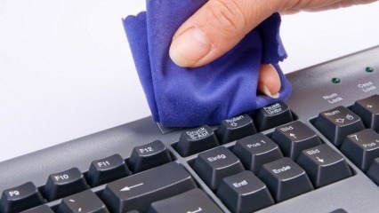 Metode untuk pembersihan keyboard dan mouse