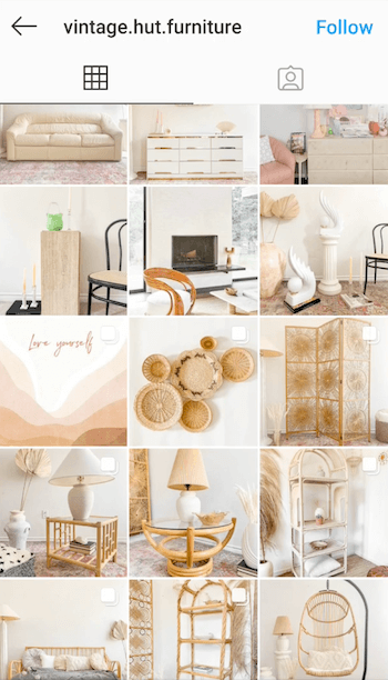 contoh screenshot dari feed instagram @ vintage.hut.furniture yang menunjukkan warna kuning untuk gaya antik postingan gambar dalam warna putih, cokelat, dan netral