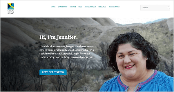 Ini adalah tangkapan layar situs web untuk Smart Creative Social, agensi media sosial Jennifer Priest.