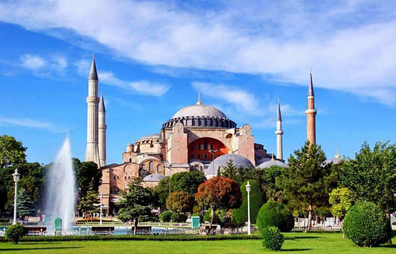 Di mana Museum Hagia Sophia | Bagaimana menuju ke sana?