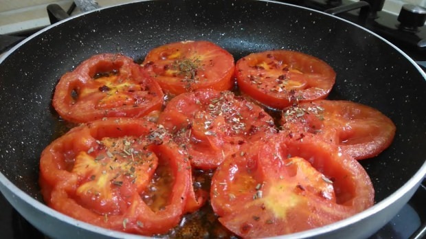 tomat yang dimasak