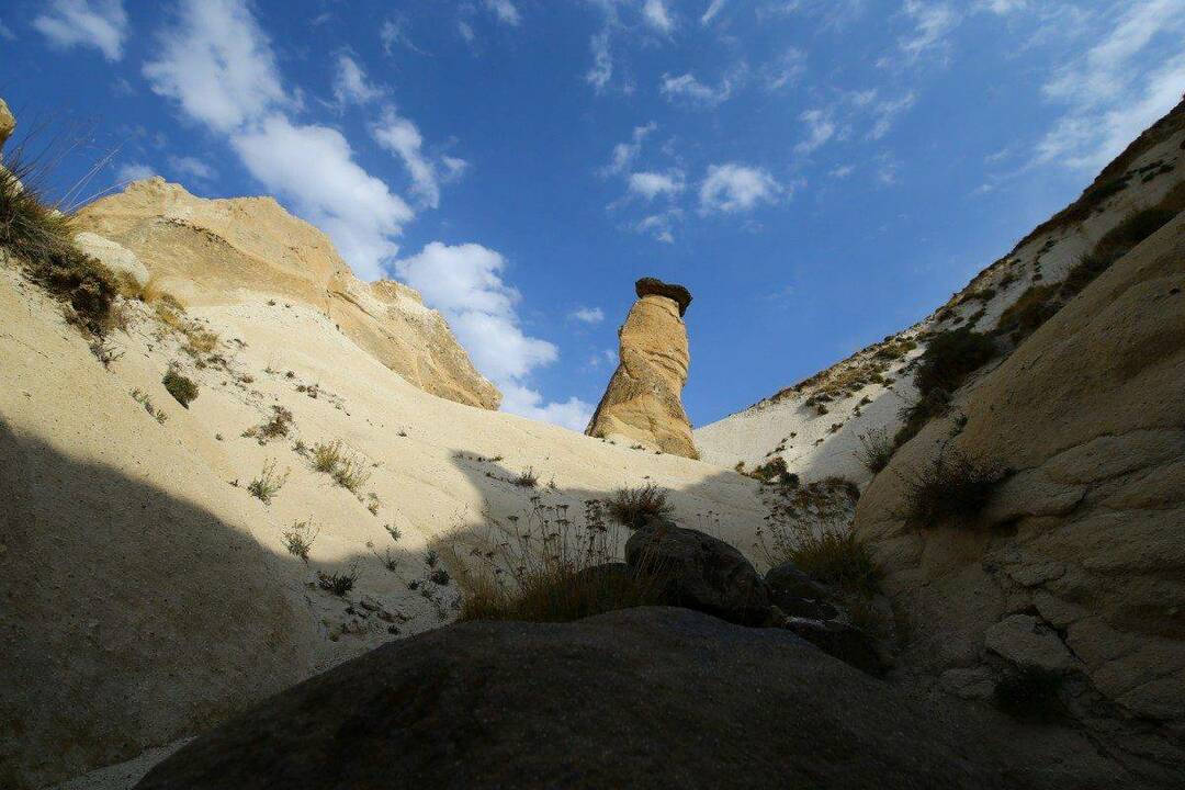 Ini sama nyatanya dengan Cappadocia di Timur: Vanadokya