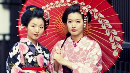 Koleksi Turki dari wanita Jepang