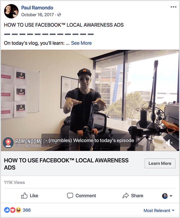 Vlog Paul Ramondo yang diposting ke Facebook memiliki teks Cara Menggunakan Iklan Kesadaran Lokal Facebook. Di bawah judul ini adalah teks Di Vlog Hari Ini, Anda Akan Belajar... Video tersebut menunjukkan Paul berdiri di belakang meja berbentuk L di jendela kantor. Dia memakai topi baseball dan kaos hitam.