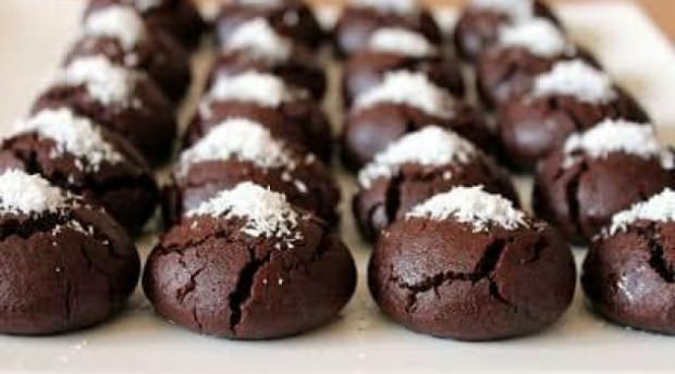 Bagaimana cara membuat kue brownies yang paling mudah? Resep kue basah kakao