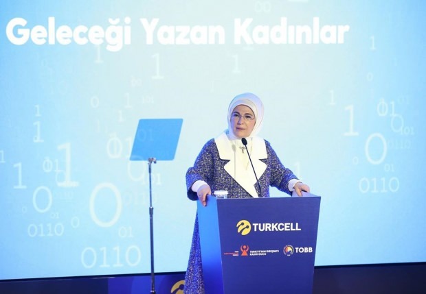 Penghargaan Perempuan Menulis Masa Depan dari Ibu Negara Erdoğan