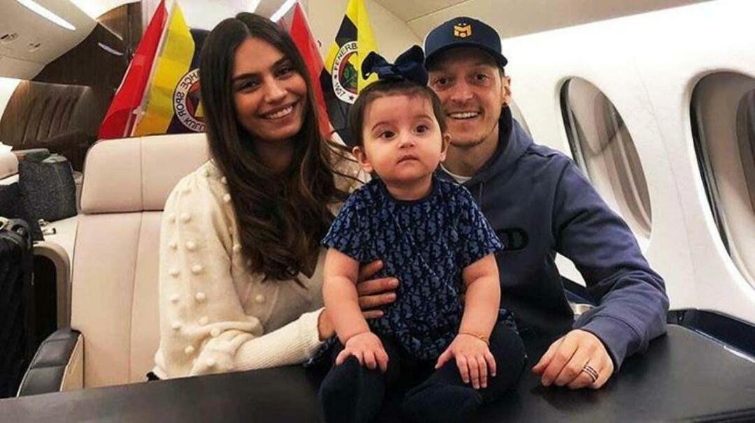 Amine Gülşe, Mesut Özil dan putri mereka Eda