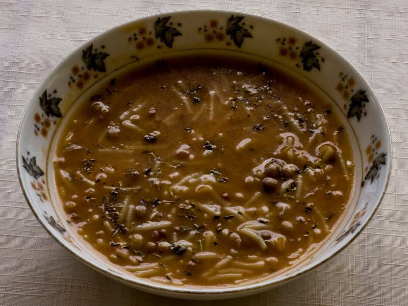 Bagaimana cara membuat sup penahan termudah? Tips sup Tuttak