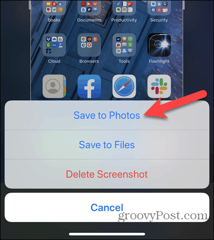 Ketuk Simpan ke Foto saat mengedit tangkapan layar iPhone