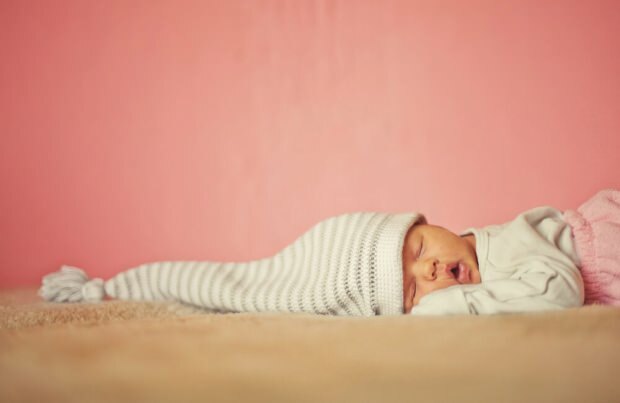 Apa yang harus dilakukan pada bayi yang tidak tidur?