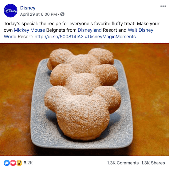 Kiriman Facebook Disney dengan tautan ke resep beignet Mickey Mouse