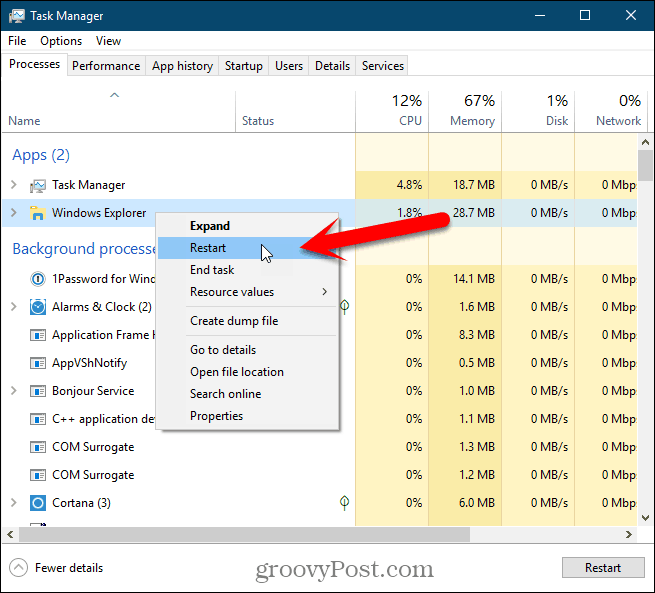 Klik kanan pada proses Windows Explorer dan pilih Restart di Windows 10 Task Manager