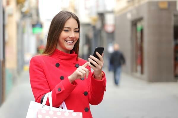 Pesan SMS dapat membantu mengarahkan lalu lintas pejalan kaki lokal ke toko Anda.