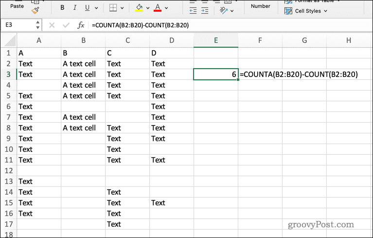 Menggunakan rumus COUNTA di Excel