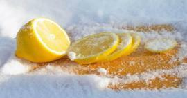 Penyembuhan lemon beku yang luar biasa! Bagaimana cara mengkonsumsi lemon beku?