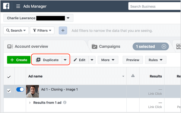 Pilih iklan Facebook yang ingin Anda ubah dan klik Duplikat.