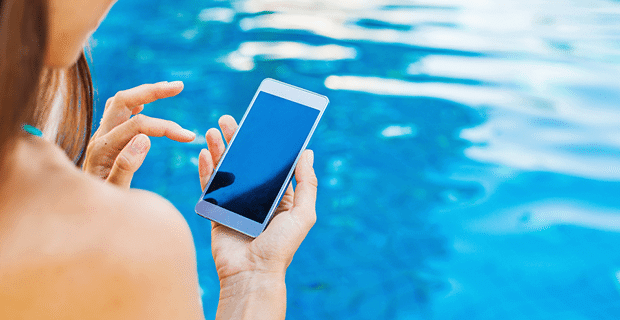 Apa yang harus dilakukan pada ponsel yang jatuh ke air?