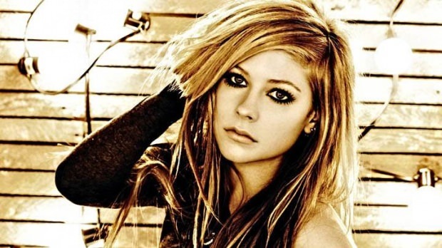 Avril Lavigne menderita penyakit silent killer!