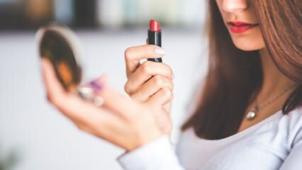 Lipstik cocok untuk penggunaan sehari-hari
