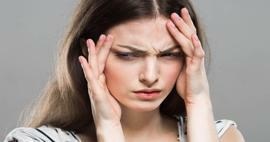 Apa yang harus dilakukan untuk meningkatkan sakit kepala saat berpuasa? Makanan apa yang mencegah sakit kepala?