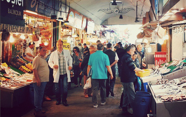 Bazaar Nelayan Üsküdar