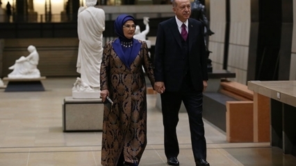Detail Ottoman dalam gaun First Lady Erdogan!