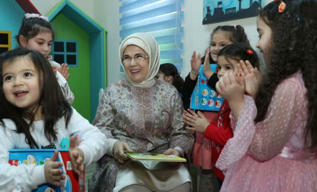 Emine Erdogan: Ayo para gadis ke sekolah!