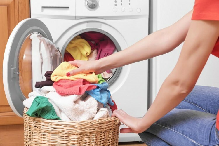 Bagaimana cara mencuci pakaian?