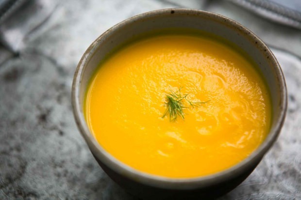Bagaimana cara membuat sup jahe yang enak? Resep untuk penyembuhan sup jahe