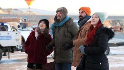 Latihan suami dan istri dari Yildz dan Kuzey! Cinta Pertama Bintang Utara 28. Bab 2. Trailer mengudara