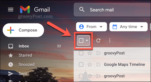 Ikon kotak centang untuk memilih email di Gmail