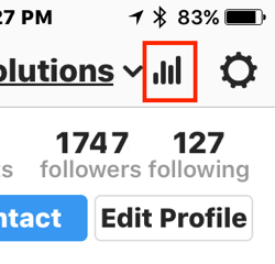 Ketuk ikon bagan batang untuk mengakses Wawasan Instagram Anda.