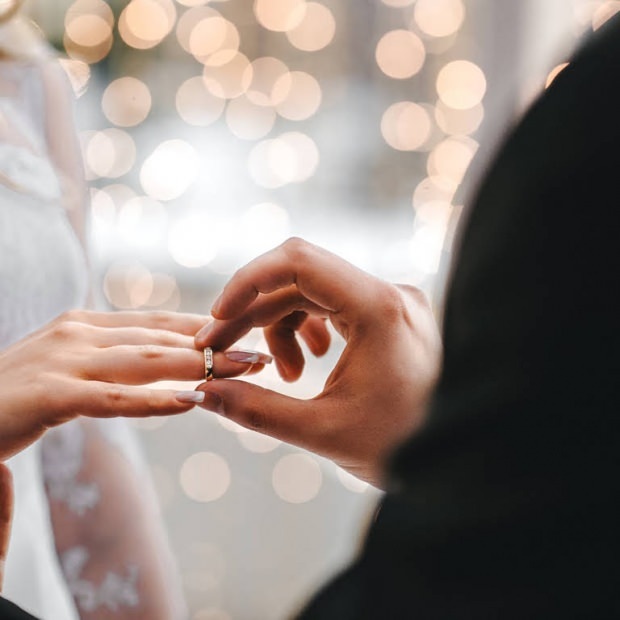 Bagaimana seharusnya keputusan pernikahan dibuat? Fitur yang akan dicari dalam memilih pasangan