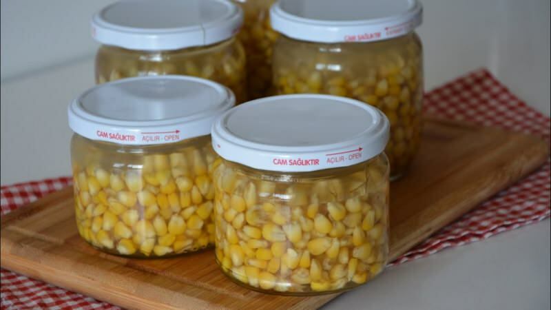 Bagaimana cara membuat jagung rebus kalengan di rumah? Resep jagung kaleng termudah