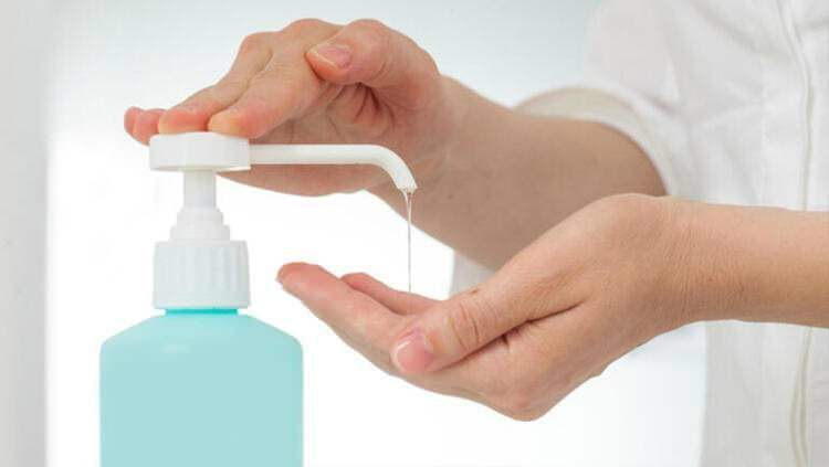 Cara menggunakan desinfektan tangan
