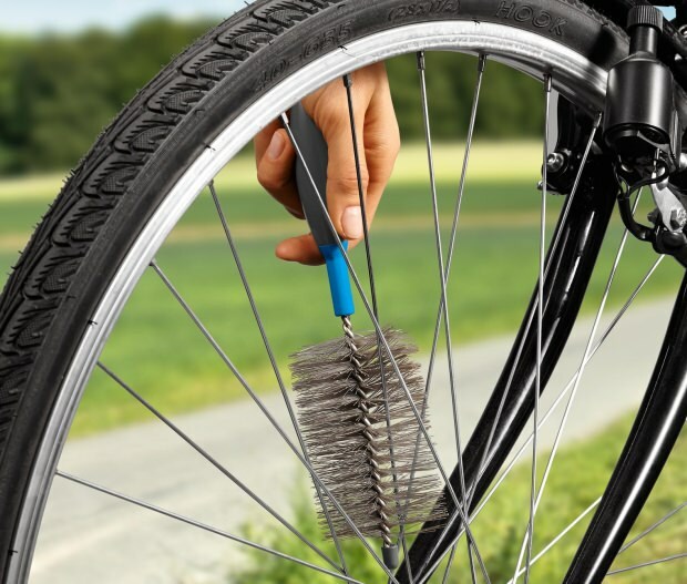 Bagaimana cara membersihkan sepeda?