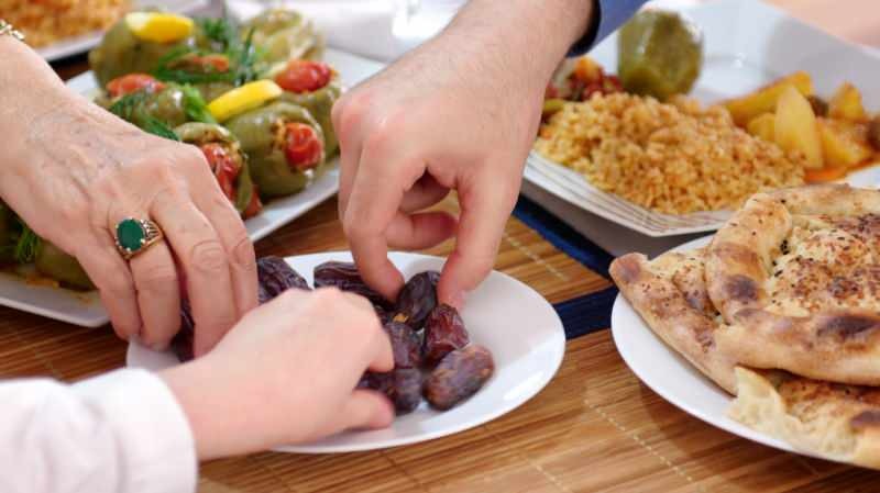 Tips makan sehat di bulan ramadhan