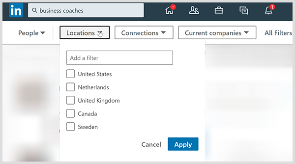 Halaman hasil pencarian LinkedIn memiliki filter untuk koneksi lokasi dan perusahaan.