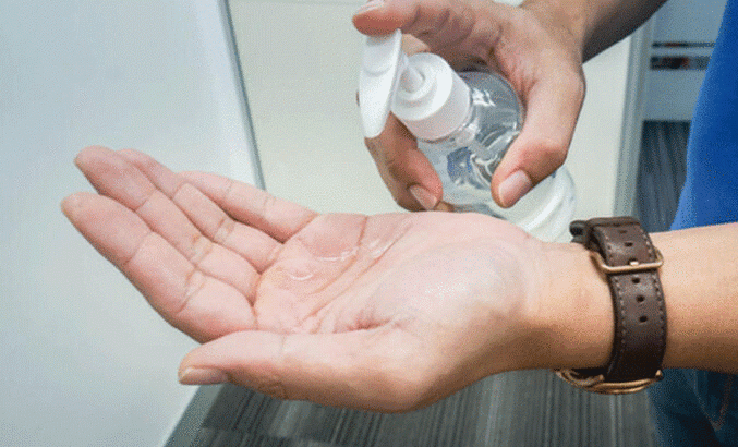 Cara menggunakan desinfektan tangan