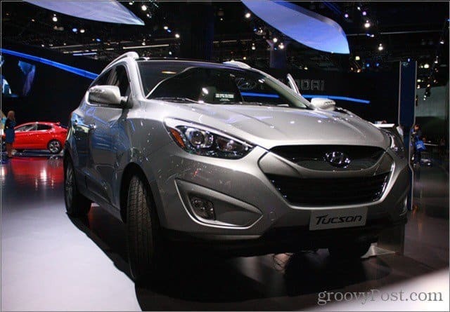 Didukung oleh Hydrogen 2015, Hyundai Tucson Fuel Cell memulai debutnya
