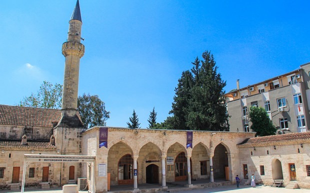 Masjid Adana Yağ
