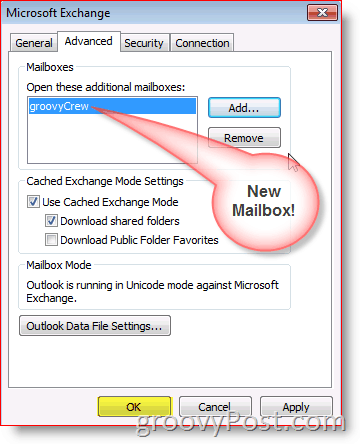 Tampilan Outlook 2010 menambahkan tab kotak surat tingkat lanjut