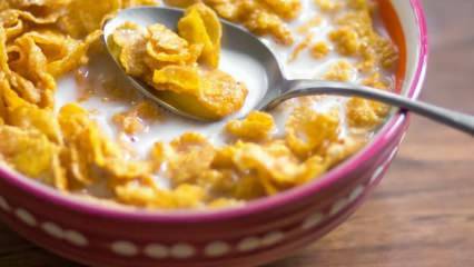 Apakah cornflake bertambah berat atau melemah? Jika Anda makan dengan susu ...