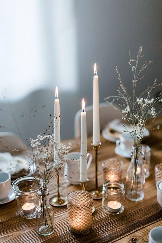 Penggunaan lilin dalam dekorasi meja