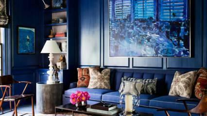 Bagaimana cara menggunakan warna biru di ruang tamu dan kamar tidur?