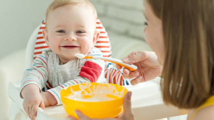 Resep makanan bayi mudah untuk bayi di rumah! 